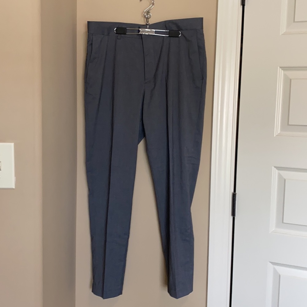 Men’s dress pants, very sharp!